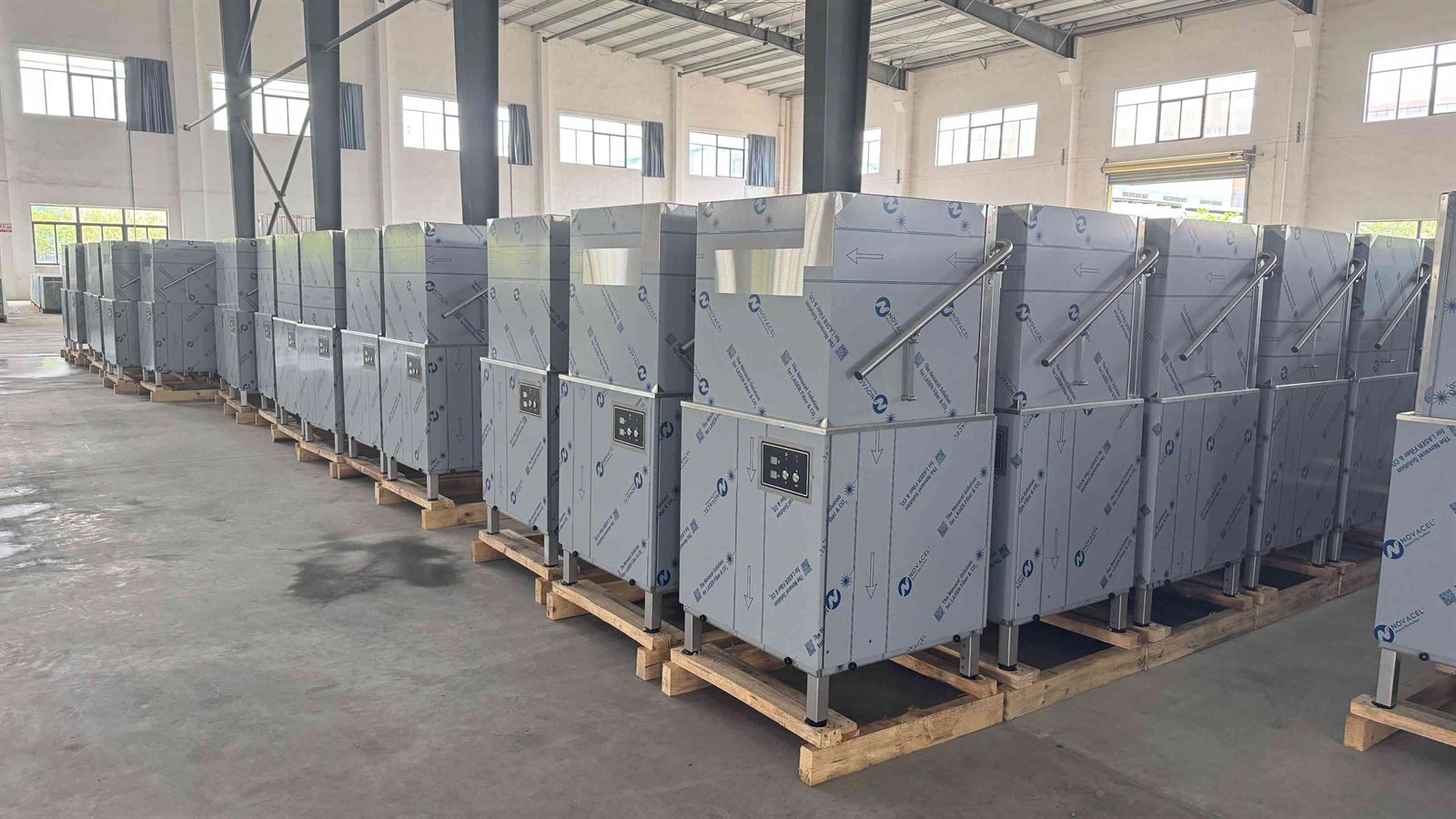 Rows of finished CE-UWL pot washers on pallets, ready to ship from the Zhaoqing, Guangdong factory